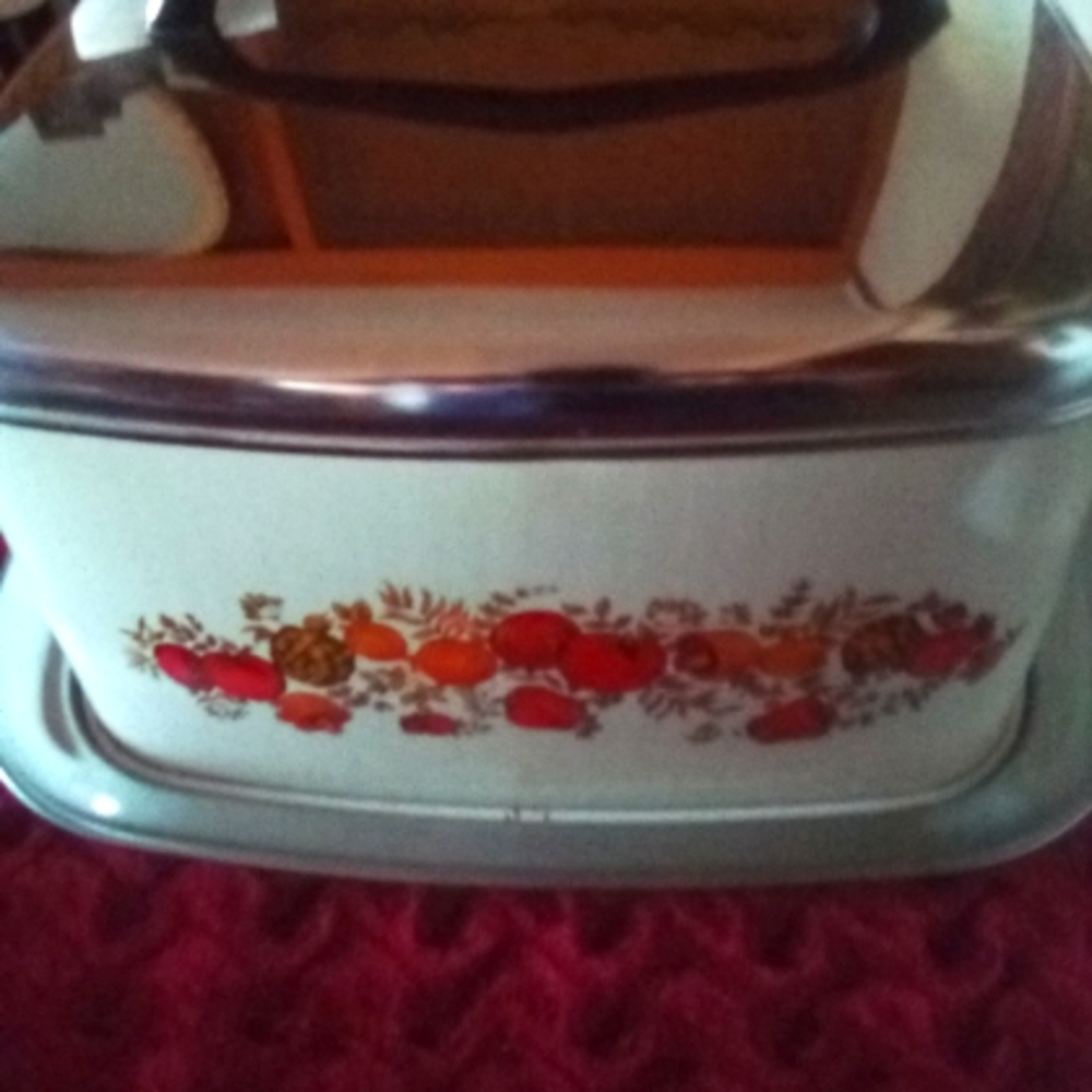 Cake carrier
